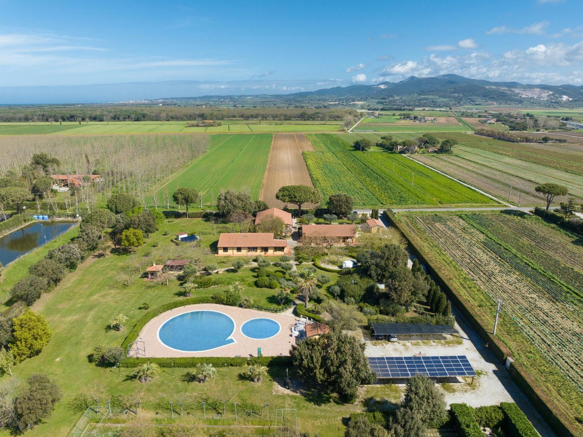Il Girasole - Limone Villa Venturina Terme Exterior photo
